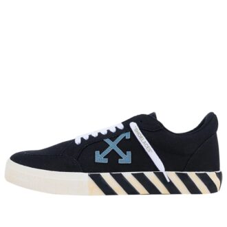 Low Vulcanized Sneakers Black