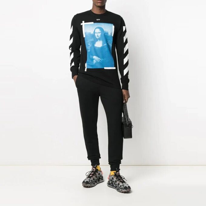 Mona Lisa Long-Sleeve T-Shirt “Black”