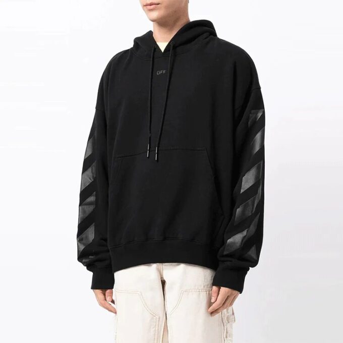 Off-White Men’ s Arrow Pattern Plain Weave Knit Black