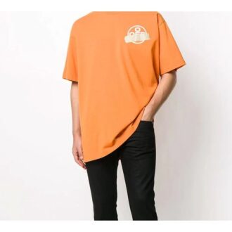 Off-White Men’ s Bronzing Arrow Rubber Strap Patch Short Sleeve T-Shirt Off-White Men’ s Bronzing Arrow Rubber Strap Patch Short Sleeve T-Shirt
