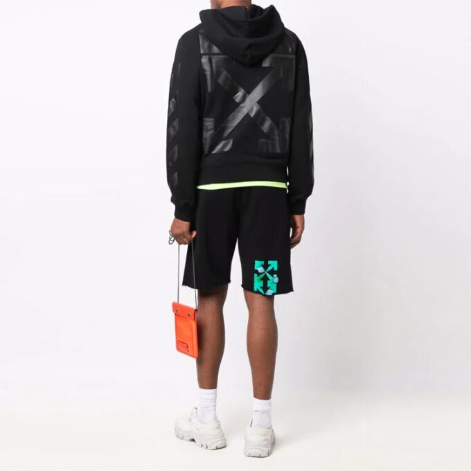 Off-White Men’ s FW21 Arrow Pattern Detail Black