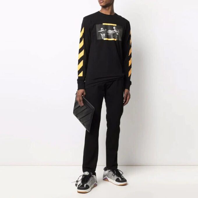 Off-White Men’ s FW21 Caravaggio Painting Long Sleeves Black T-Shirt