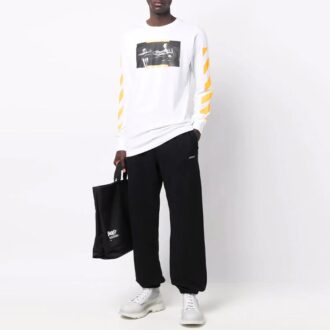 Off-White Men’ s FW21 Caravaggio Painting Long Sleeves White T-Shirt Off-White Men’ s FW21 Caravaggio Painting Long Sleeves White T-Shirt