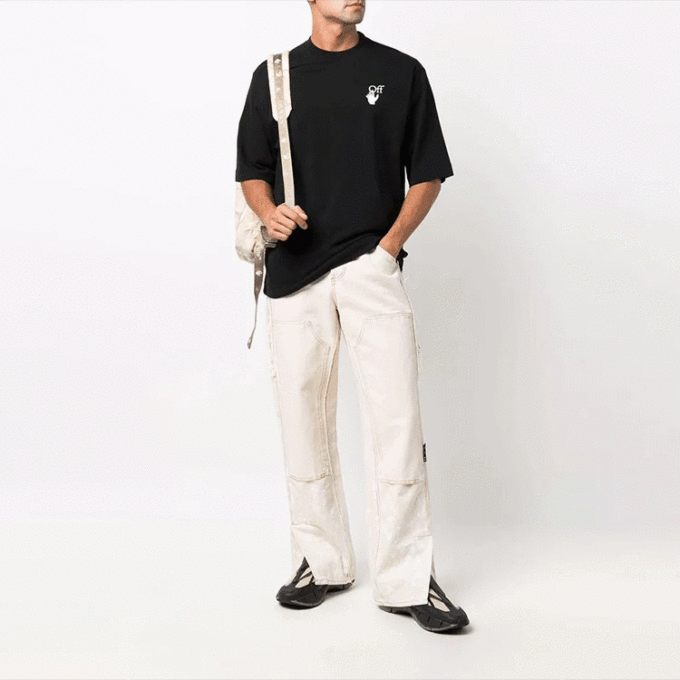 Off-White Men’ s FW21 Logo Round Neck Short Sleeve Loose Fit Black T-Shirt