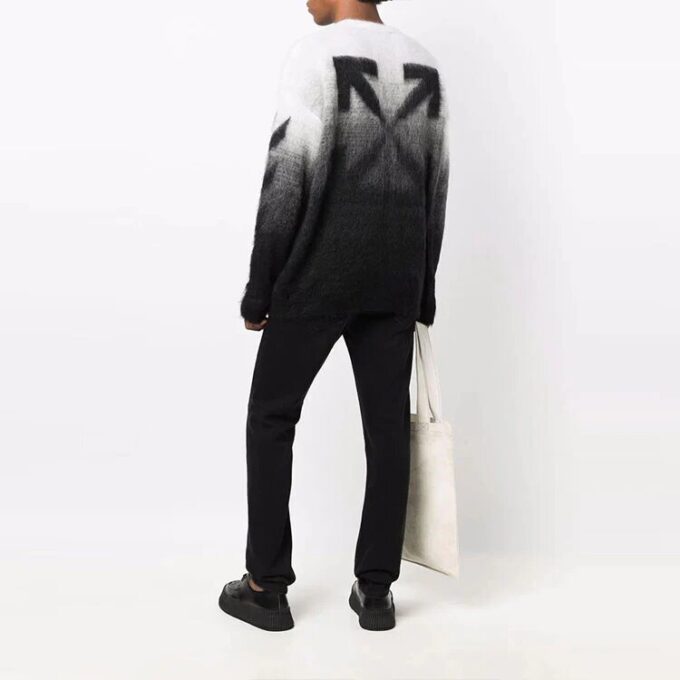 Off-White Men’ s FW21 Plush Gradient Round Neck Long Sleeves Pullover Wool Sweater Loose Fit Autumn Black