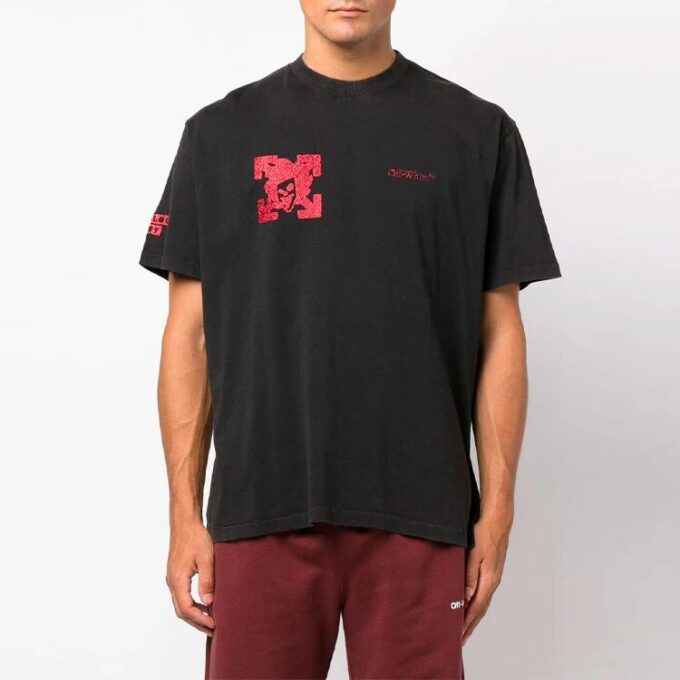 Off-White Men’ s FW22 Arrow Round Neck Short Sleeve Black T-Shirt