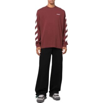 Off-White Men’ s FW22 Stripe Printing Round Neck Pullover Red Off-White Men’ s FW22 Stripe Printing Round Neck Pullover Red