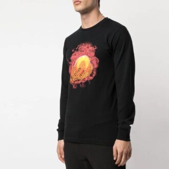 Off-White Men’ s Hands and Planet L/S Printing Long Sleeves Black T-Shirt Off-White Men’ s Hands and Planet L/S Printing Long Sleeves Black T-Shirt