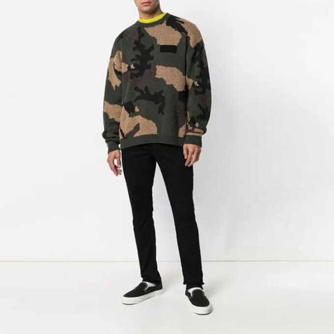 Off-White Men’ s Loose Green Camouflage