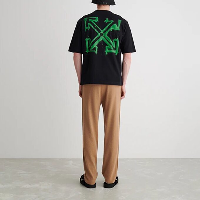 Off-White Men’ s SS22 Arrow Spray Painting Short Sleeve Loose Fit Black T-Shirt